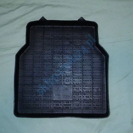 Dywaniki gumowe  320 tył FSO