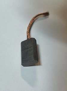 Szczotka   7,8 x 15,8 x 25,2 EF6z miedz.-węgl.