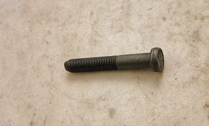 Śruba M 10 x 1,25 x  65 belki resora 126p