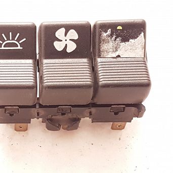 Przełącznik zespolony dmuchawy i ośw. Żuk, Nysa