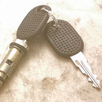 Bębenek wlewu paliwa 126p EL, CC, Uno Kafal