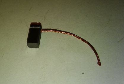 Szczotka   4,0 x 4,0 x 18,0 miedziano - węglowa 