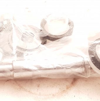 Zestaw napr. wspornika ukł. kier. FSO, PN