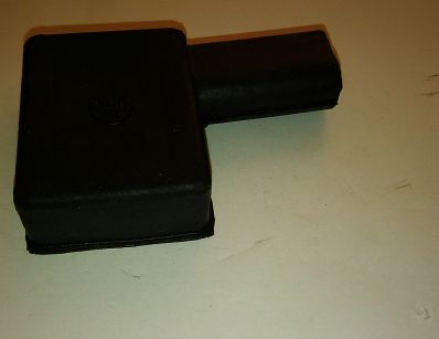 Osłona klemy akumulatora 126p