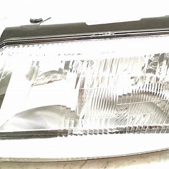 Reflektor L Passat 1996 - 2000 DJAuto