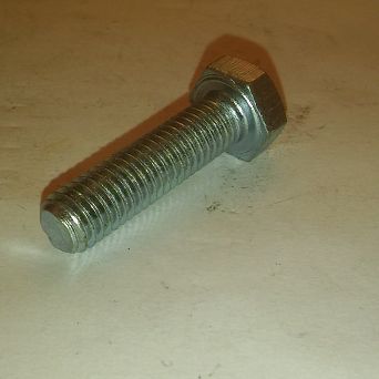 Śruba M   8 x   30 sześciokąt 8.8 126p