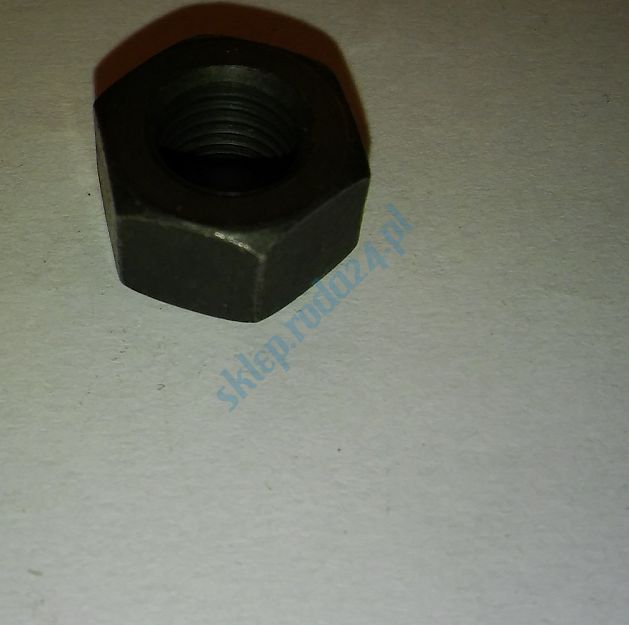 Nakrętka  M  8 x 1,00 126p, CC 700 Fiat