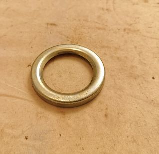 Miska sprężyny silnika 126p
