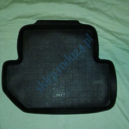 Dywanik gumowy  741 tył L    740c