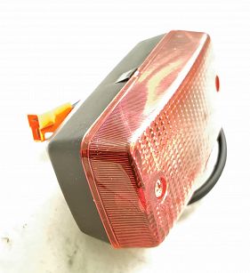 Lampa przeciwmgielna 126p z przewodem