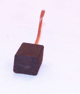 Szczotka   4,8 x 7,8 x 11,8 / 12,0 węglowa