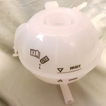 Zbiornik wyrównawczy Audi, Seat, Skoda, VW Vika