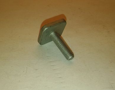 Śruba  M 8 x 1,25 zderzaka 126p, CC