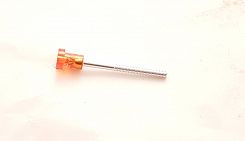 Spinka   13D wkręt mocowania lampy tył 126p pom.