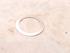 Podkładka dystansowa 0,15 wałka głównego 126p, CC