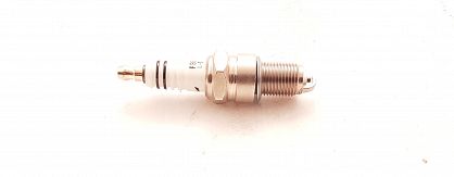 Świeca FE65PS Iskra FSO, PN, 126p Bis