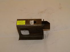 Uchwyt lewarka prawy 126p