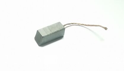 Szczotka   8,0 x 8,0 x 20,0 węglowa K 034 G