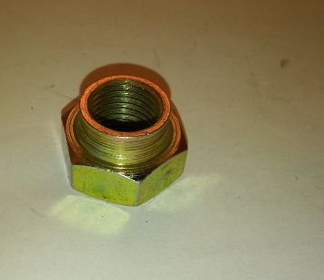 Nakrętka  M14 x 1,5  piasty prawy gwint 126p