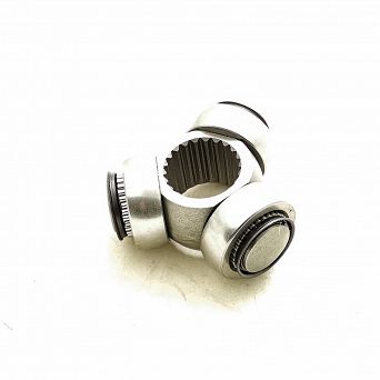 Krzyżak półosi Zastava 1100