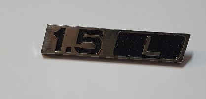 Emblemat tył "1.5 L" FSO, PN ST