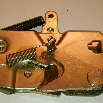 Zamek pokrywy silnika CC, SC Miraglio