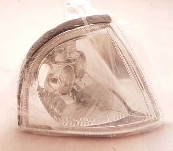 Lampa kierunkowskazu przód P Octavia I