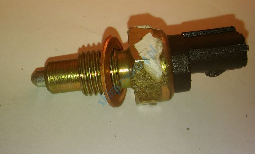 Włącznik świateł cofania Żuk, Lublin TS-5 V