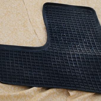 Dywanik gumowy 1012 przód P Lublin, Honker, Gazela