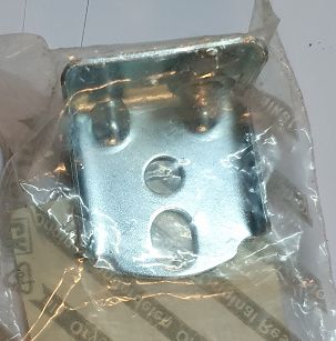 Wspornik mocowania zderzaka przód SC Fiat