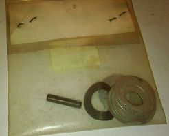 Podkładki aparatu zapłon + kołek 126p  kpl.