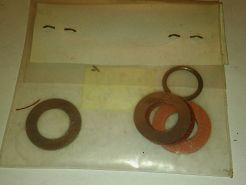 Podkładki rozrusznika kpl. 126p FL