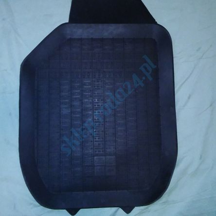 Dywanik gumowy  831 przód L FSO