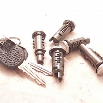 Bębenek zamka kpl. 5 szt. CC Miraglio