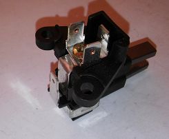 Szczotkotrzymacz alternatora 126p ELMOT