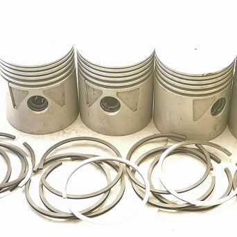 Zestaw tłoków XII 83,50 Warszawa, Żuk, Nysa