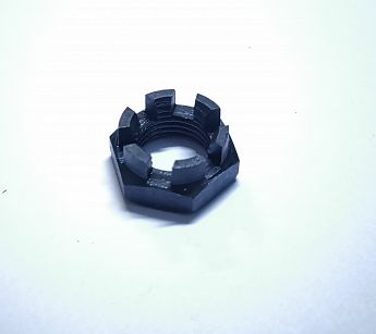 Nakrętka  M16 x 1,5 x 12 koronowa zwrotnicy Syrena