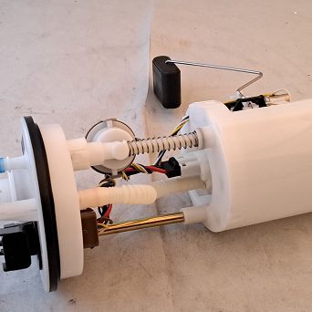 Pompa paliwa 3 wyjścia Matiz Daewoo