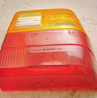 Klosz lampy tył P Uno Magneti Marelli