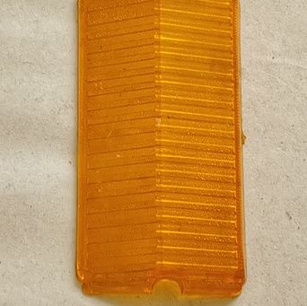 Klosz lampy tył kierunk. L Fiat 124p, Łada 2101