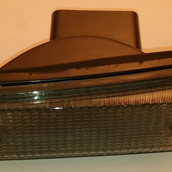 Lampa kierunkowskazu przód L 126p EL biała