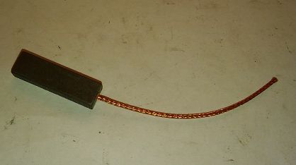 Szczotka   4,5 x 7,0 x 24,0 węglowa 126p