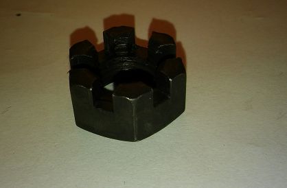 Nakrętka  M14 x 1,50 x 10 koronkowa niska FSO, PN