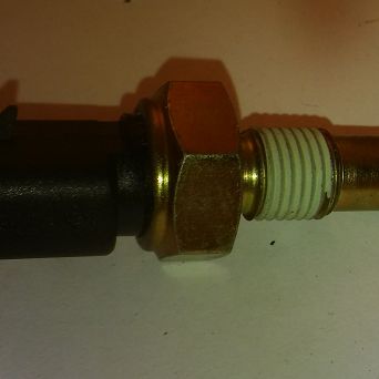 Włącznik świateł cofania CC 900 Fiat